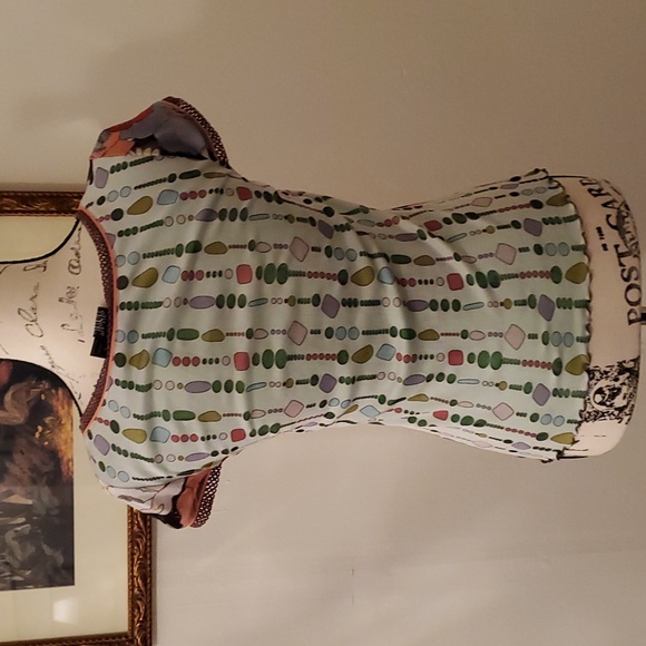 Anac mixed print, faux wrap top - Picture 6 of 8